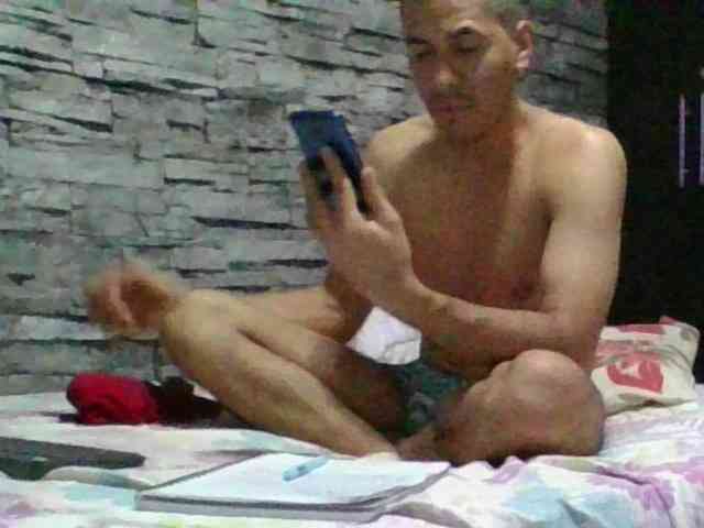 Sexylatin64 Live Webcam on BongaCams