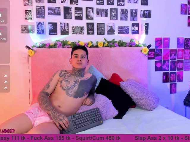  Alana-and-Jack chat room