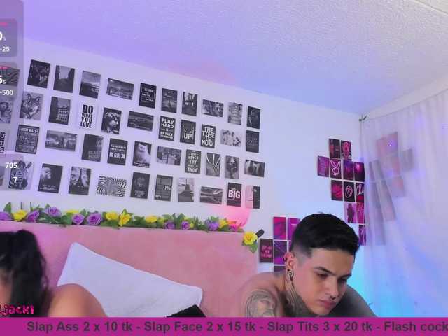 Alana-and-Jack chat room
