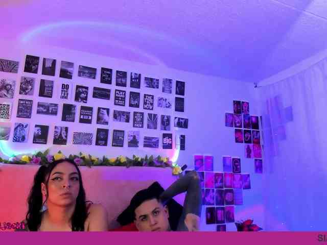 Alana-and-Jack webcam