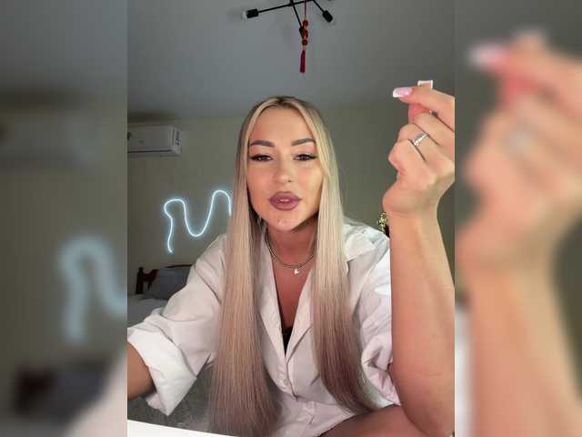 -Costa-rica-'s BongaCams show and profile