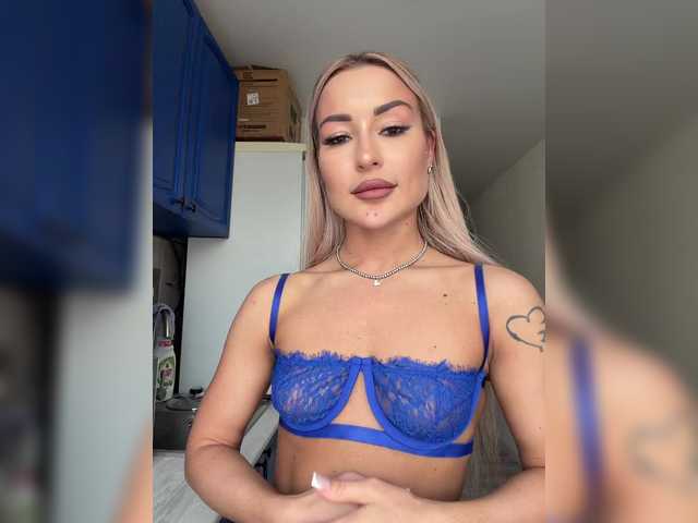 -Costa-rica-'s BongaCams show and profile