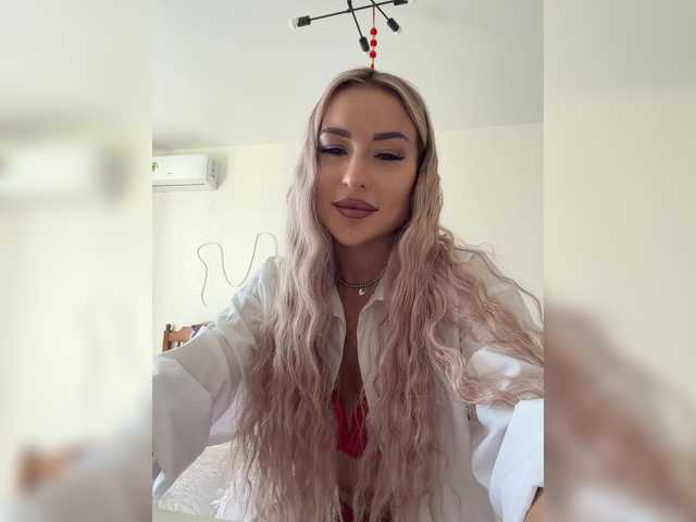 -Costa-rica-'s BongaCams show and profile