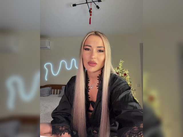 -Costa-rica-'s BongaCams show and profile