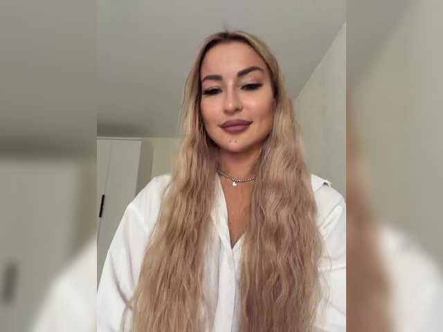 -Costa-rica-'s BongaCams show and profile