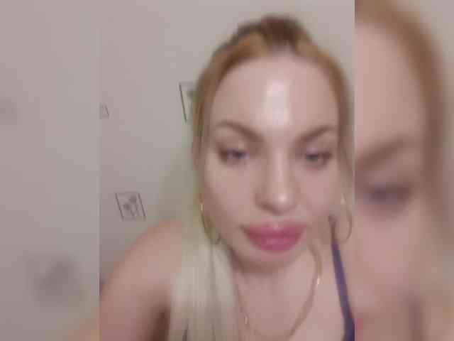nude amateur online Djesikaa