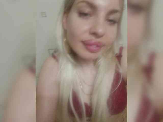 Djesikaa Live Webcam on BongaCams