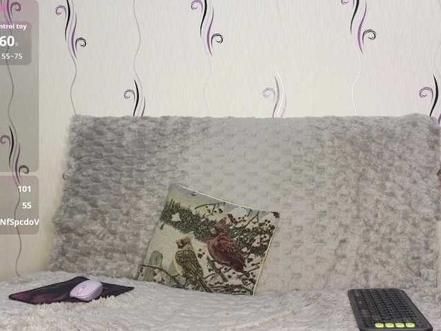 JaimeFoxy's BongaCams show and profile