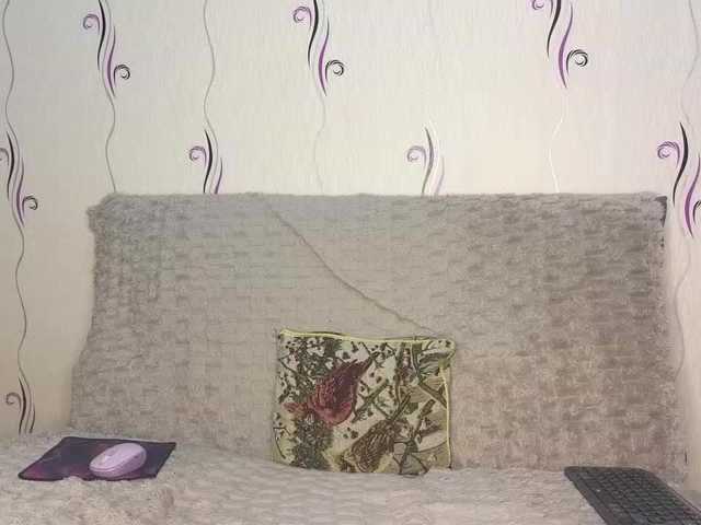 JaimeFoxy's BongaCams show and profile