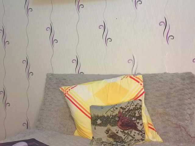 JaimeFoxy's BongaCams show and profile