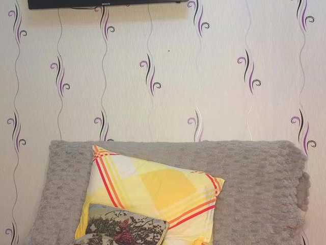 JaimeFoxy's BongaCams show and profile