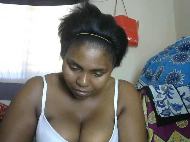 Sweetmama02 from BongaCams is Freechat