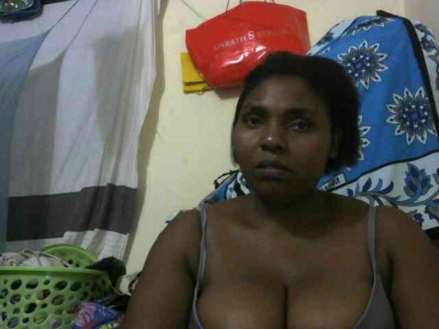Sweetmama02 webcam
