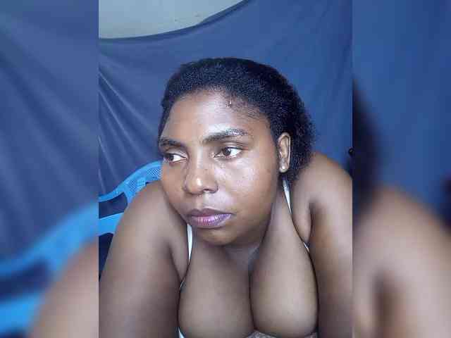 Sweetmama02 webcam