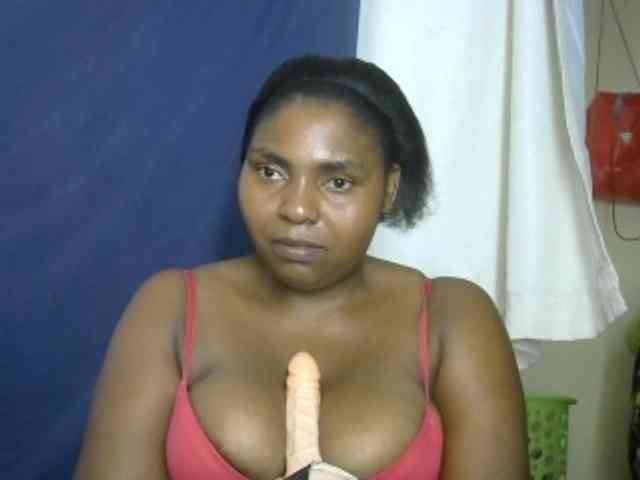 Sweetmama02 webcam