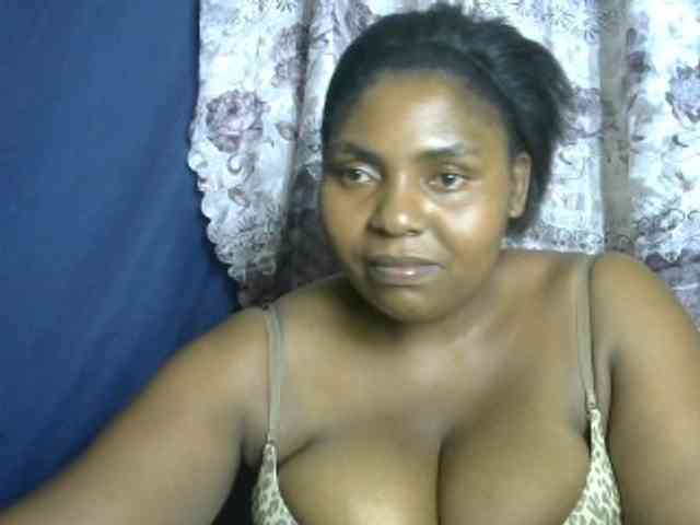 Sweetmama02 webcam