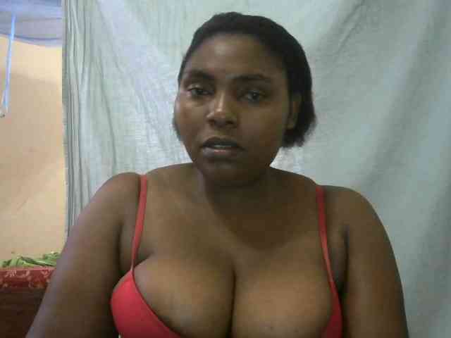 Sweetmama02 webcam