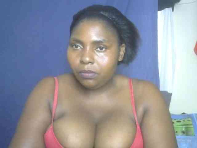 Sweetmama02 webcam