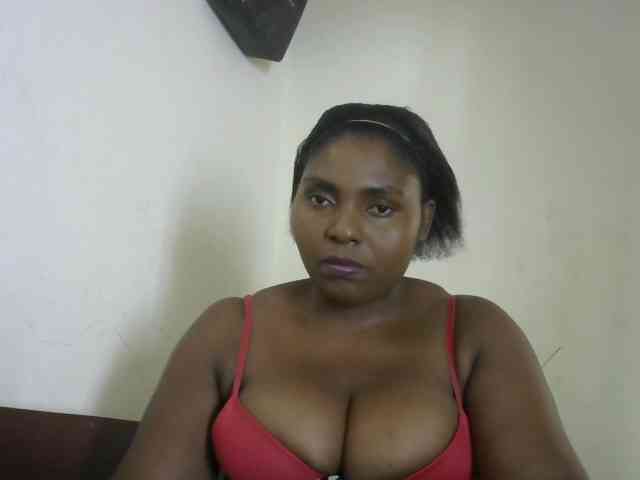 Sweetmama02 webcam