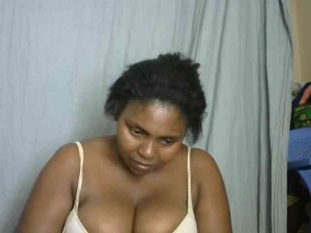 Sweetmama02 webcam