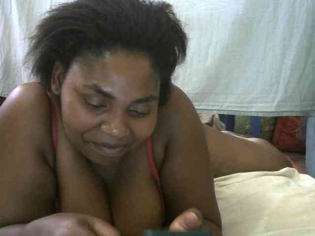 Sweetmama02 webcam