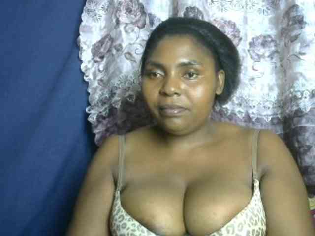 Sweetmama02 webcam
