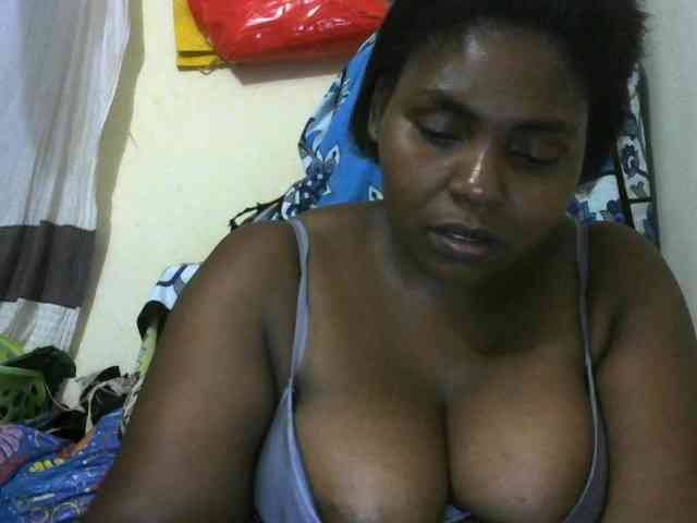 Sweetmama02 webcam