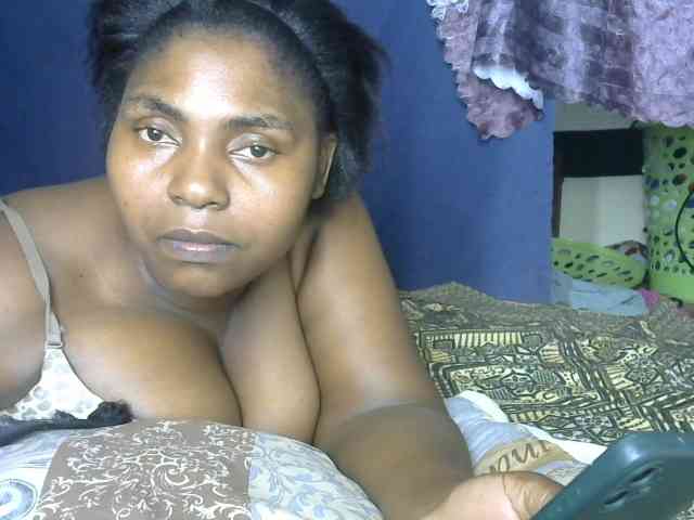 Sweetmama02 webcam