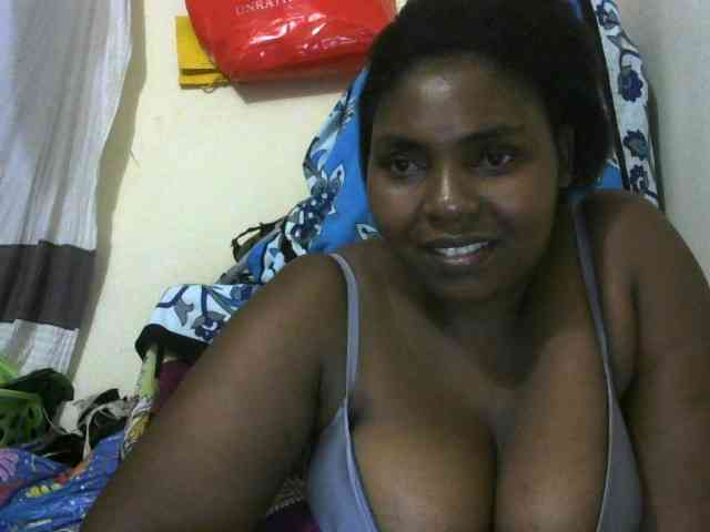Sweetmama02 webcam