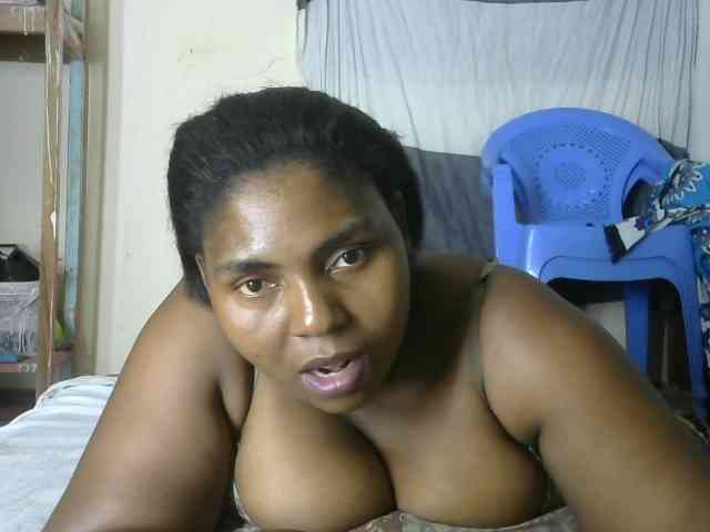 Sweetmama02 webcam