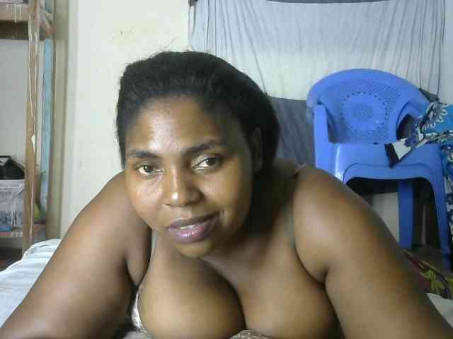 Sweetmama02 webcam