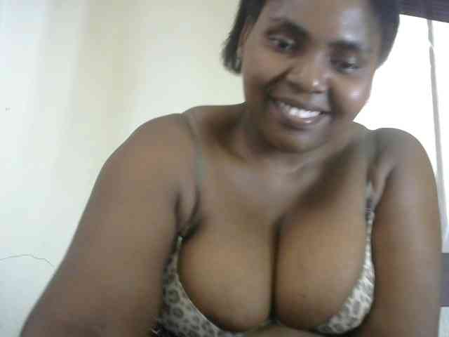 Sweetmama02 webcam