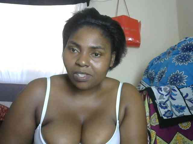 Sweetmama02 webcam