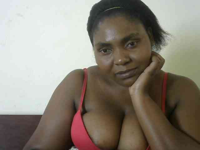 Sweetmama02 webcam
