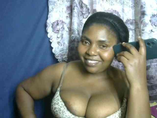 Sweetmama02 webcam