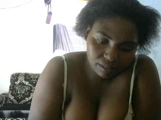 Sweetmama02 webcam