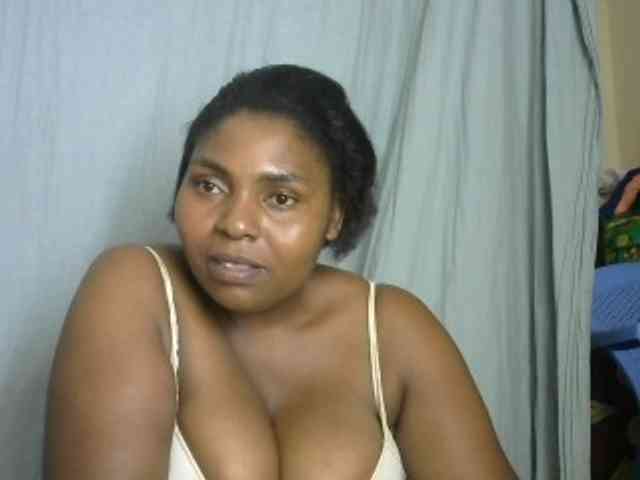 Sweetmama02 webcam