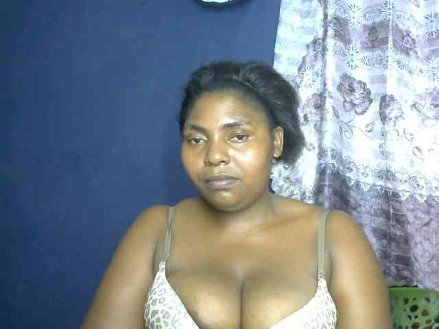 Sweetmama02 webcam