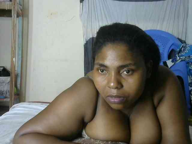 Sweetmama02 webcam