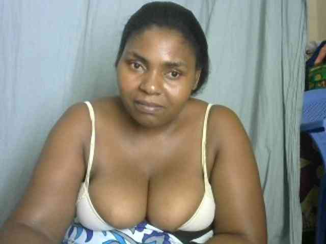 Sweetmama02 webcam