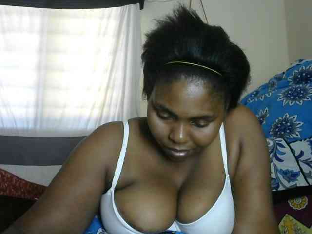 Sweetmama02 webcam