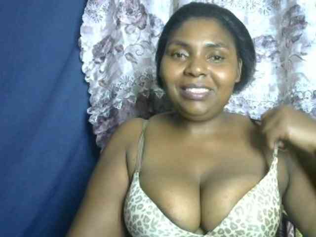 Sweetmama02 webcam