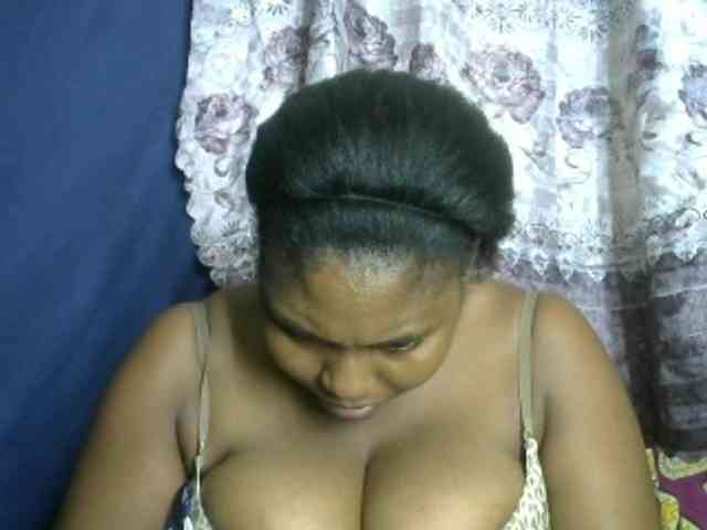 Sweetmama02 webcam
