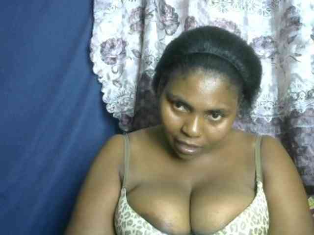 Sweetmama02 webcam