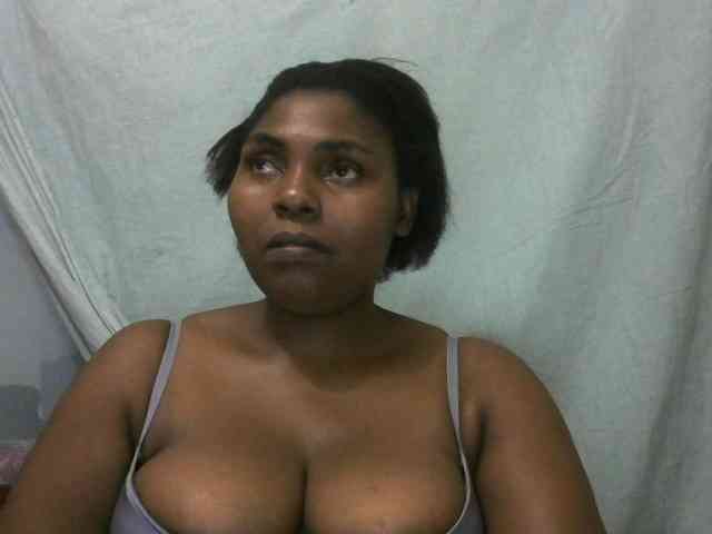 Sweetmama02 webcam