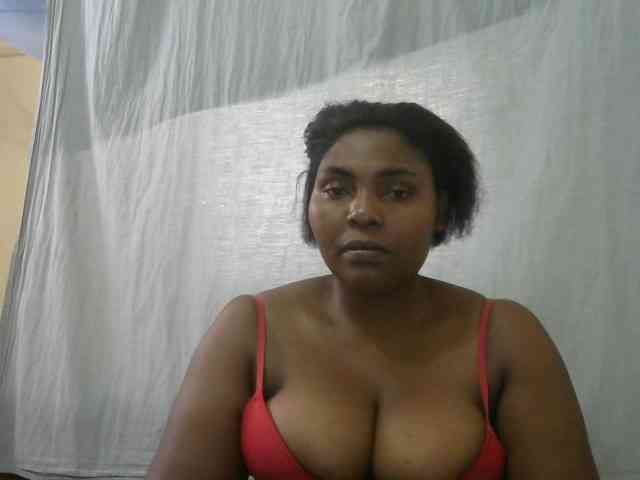 Sweetmama02 webcam