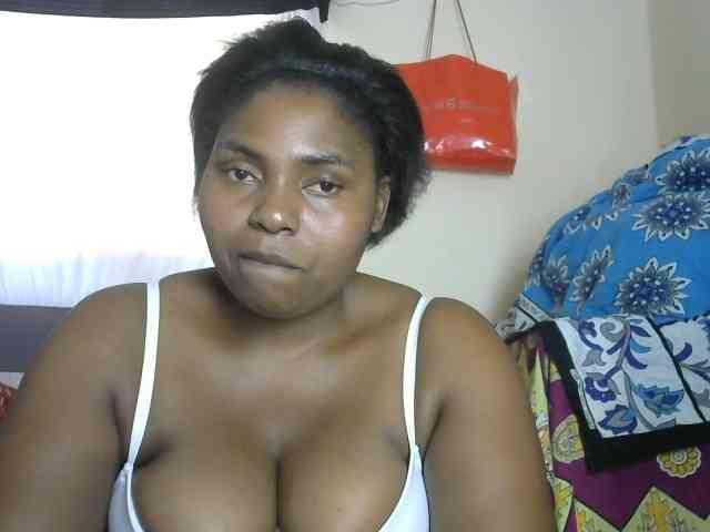 Sweetmama02 webcam