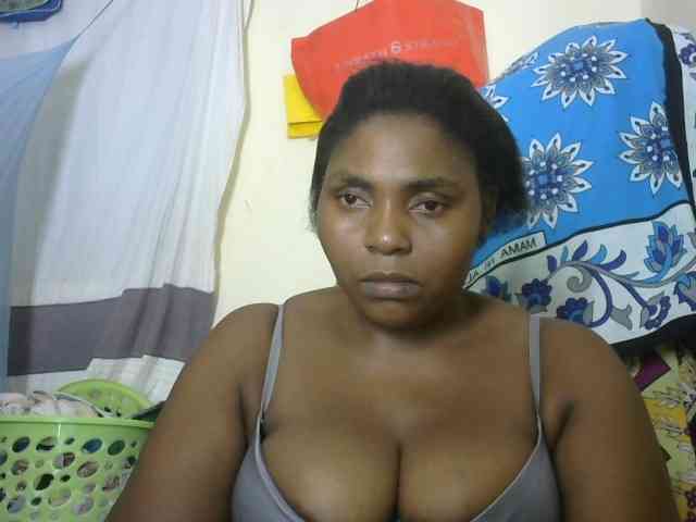 Sweetmama02 webcam