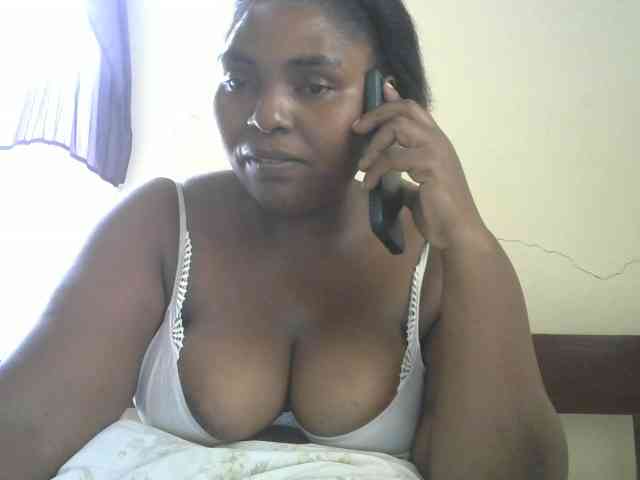 Sweetmama02 webcam