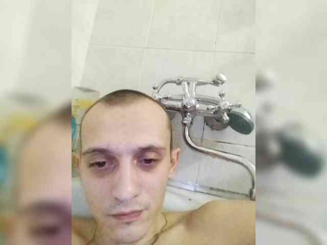 Vladosreznik Live Webcam on BongaCams
